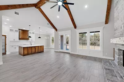 1161 Gonzollas Road, Springtown, TX 76082 - Photo 9