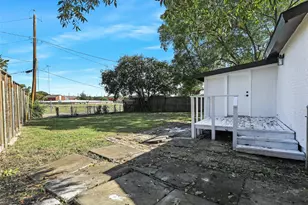 609 E Linda Dr, Garland, TX 75041 - Photo 21