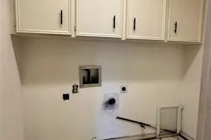 3018 Apple Valley Dr, Garland, TX 75043 - Photo 17