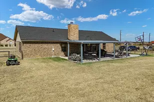 206 E Arbor Ct, Springtown, TX 76082 - Photo 29
