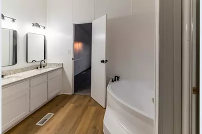 4549 Arrowhead Drive, Weatherford, TX 76087 - Photo 21