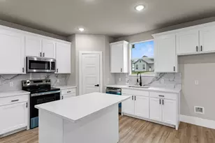 187 Cactus Canyon Dr, Bridgeport, TX 76426 - Photo 13