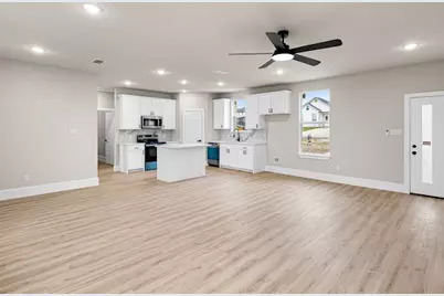 187 Cactus Canyon Drive, Bridgeport, TX 76426 - Photo 5