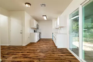 2933 Nueva Tierra St, Grand Prairie, TX 75052 - Photo 11