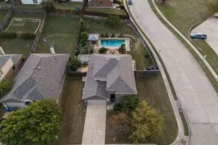 1221 Evers Dr, McKinney, TX 75071 - Photo 39