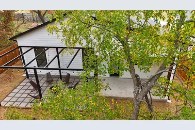 1611 Gibbons Street, Greenville, TX 75401 - Photo 33