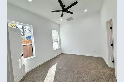 1611 Gibbons Street, Greenville, TX 75401 - Photo 17