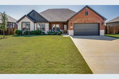 808 Mary Lee Lane, Collinsville, TX 76233 - Photo 1