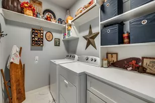 808 Mary Lee Ln, Collinsville, TX 76233 - Photo 21