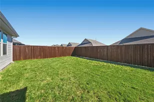 3400 Kingsview Dr, Denton, TX 76207 - Photo 9