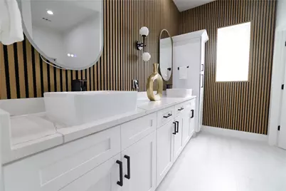 324 N Patton Avenue, Dallas, TX 75203 - Photo 19