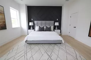 324 N Patton Ave, Dallas, TX 75203 - Photo 9