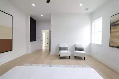 324 N Patton Avenue, Dallas, TX 75203 - Photo 13