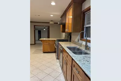 2012 Atlantic Street, Dallas, TX 75208 - Photo 5