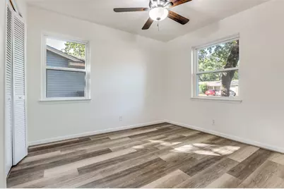 803 Clover Park Drive, Arlington, TX 76013 - Photo 17