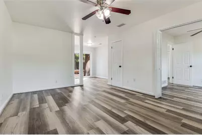 803 Clover Park Drive, Arlington, TX 76013 - Photo 7