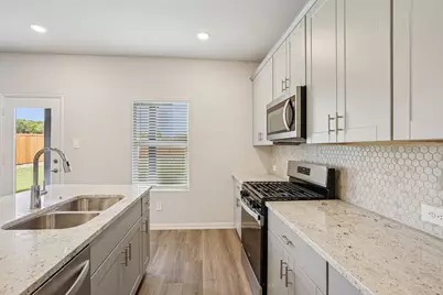 2125 Dunbar Drive, Sherman, TX 75092 - Photo 5