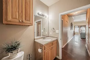 307 E Vernon St, Decatur, TX 76234 - Photo 21