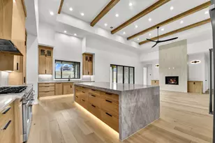 613 Hondo Xing, Weatherford, TX 76087 - Photo 9