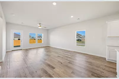 1001 Park Oak Lane, Crowley, TX 76036 - Photo 3