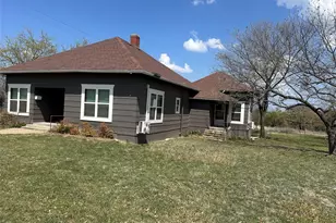 801 E Gentry, Hamilton, TX 76531 - Photo 5