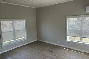 801 E Gentry, Hamilton, TX 76531 - Photo 21