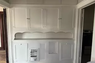 801 E Gentry, Hamilton, TX 76531 - Photo 11