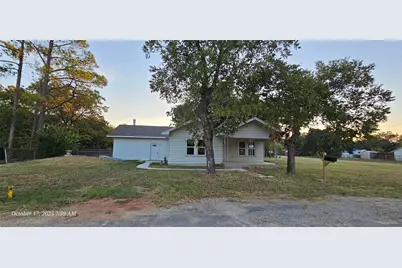 407 Pecan Street, Clyde, TX 79510 - Photo 3