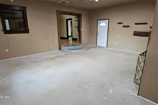 407 Pecan St, Clyde, TX 79510 - Photo 9