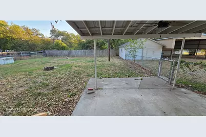 407 Pecan Street, Clyde, TX 79510 - Photo 31