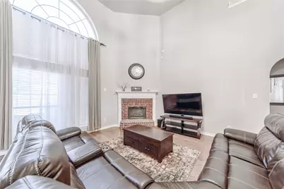 8001 Saint Fillans Lane, Rowlett, TX 75089 - Photo 31