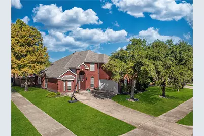 8001 Saint Fillans Lane, Rowlett, TX 75089 - Photo 9