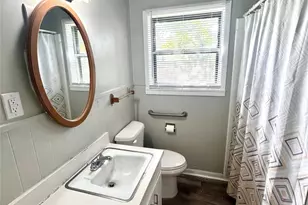 811 S Avenue H, Clifton, TX 76634 - Photo 9