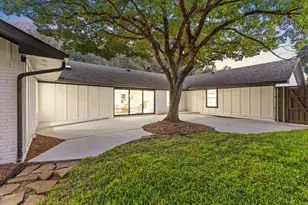 12151 Crestline Ave, Dallas, TX 75244 - Photo 29