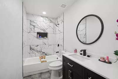 801 E Timberview Lane, Arlington, TX 76014 - Photo 15