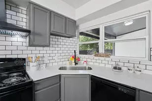 801 E Timberview Ln, Arlington, TX 76014 - Photo 7