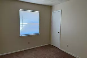 4513 Huntington Dr, Garland, TX 75042 - Photo 15