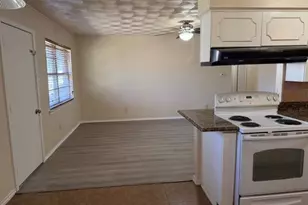 4513 Huntington Dr, Garland, TX 75042 - Photo 11