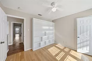 1109 Holly Dr, Carrollton, TX 75010 - Photo 23