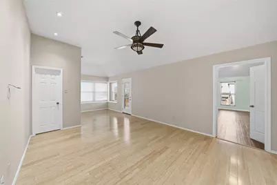 1109 Holly Drive, Carrollton, TX 75010 - Photo 17