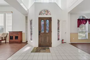 5113 St Charles Dr, Rowlett, TX 75088 - Photo 3