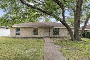 518 Flamingo Way, Duncanville, TX 75116 - Photo 1