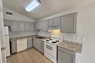 2227 Nantucket Village Dr, Dallas, TX 75227 - Photo 1