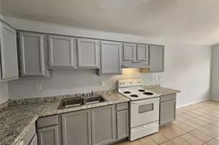 2227 Nantucket Village Dr, Dallas, TX 75227 - Photo 3