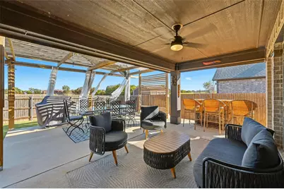 553 Harvest Grove Drive, Waxahachie, TX 75165 - Photo 35