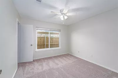 10137 Chapel Ridge Drive, Fort Worth, TX 76116 - Photo 9