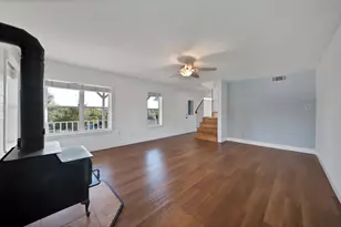 528 Mill Creek Ct, Azle, TX 76020 - Photo 11