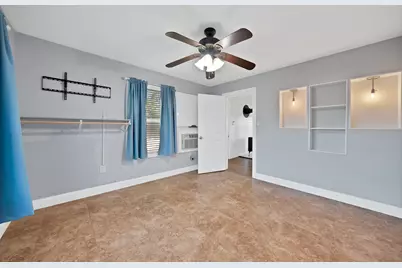 528 Mill Creek Court, Azle, TX 76020 - Photo 19