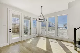 613 Damsel June St, Lewisville, TX 75056 - Photo 5