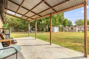 127 W Cedar St, Hurst, TX 76053 - Photo 23